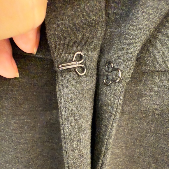 Long sleeve, peplum blazer by Torrid - Picture 4 of 12